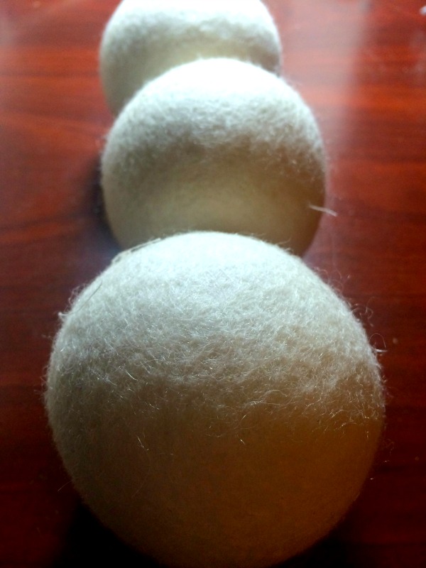 8 Reasons to Ditch Your Dryer Sheets & Switch to Dryer Balls