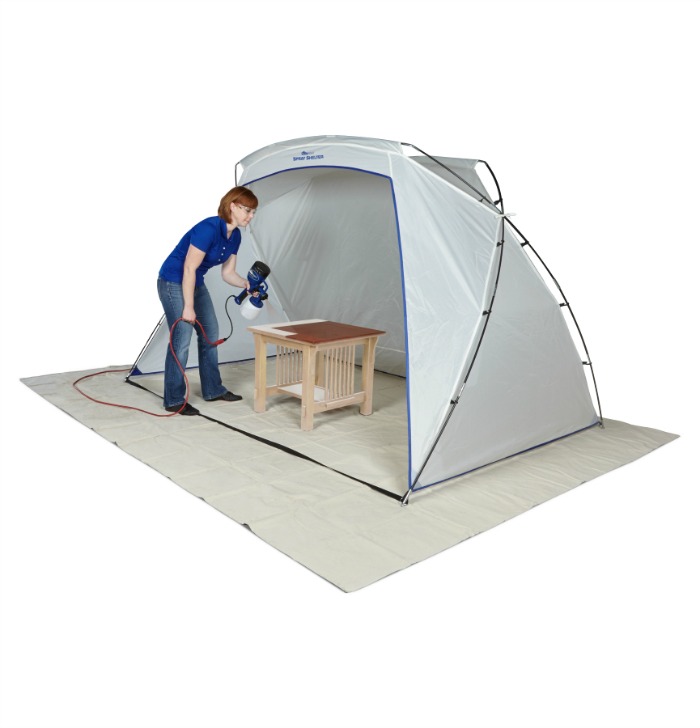 Sick of dealing with out door messes from painting or staining items outdoors for your DIY projects? See what we think of the HomeRight Spray Shelter here! 