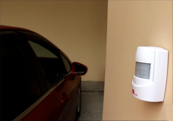 Looking for the perfect way to never miss someone at the door or packages arriving? Se what we think of the 1ByOne Wireless Home Security Driveway Alarm here!