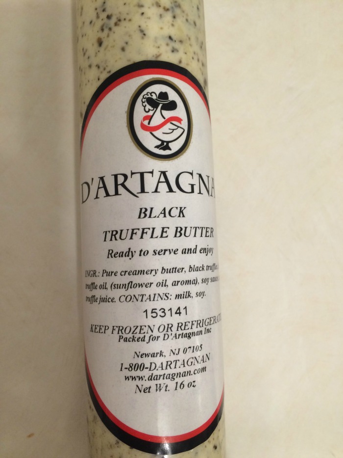 Looking for some delicious food for the holidays? See why we are big fans of D'Artagnan food & enter to win a $500 D'Artagnan gift card here! #DArtagnanFeast