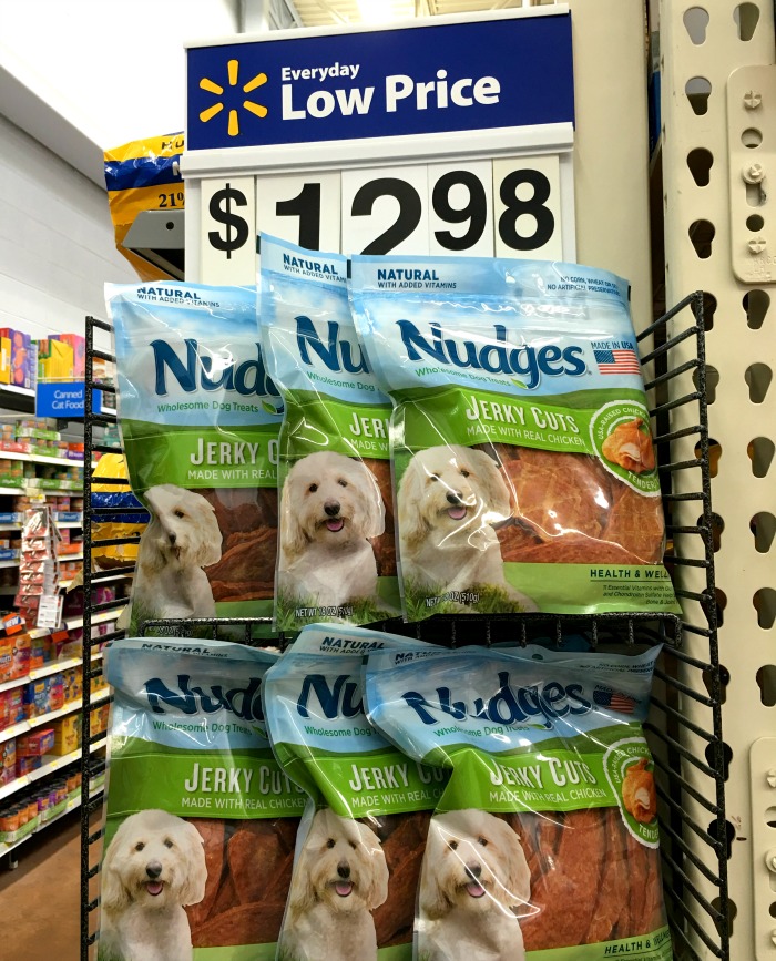 Looking for delicious, budget friendly, high quality dog treats that are made in the United States? See why we loved Nudges Dog Treats for Ivi & Rylie here! #NudgeThemBack