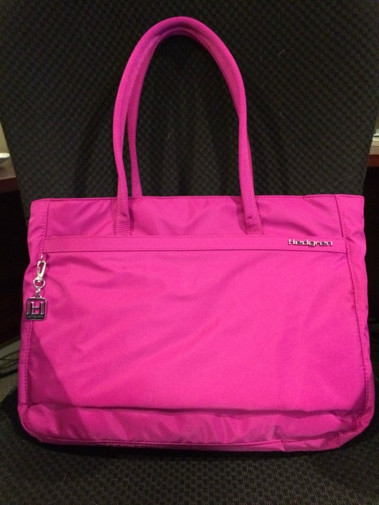 Hedgren Leah Tote is perfect for Spring & Summer!