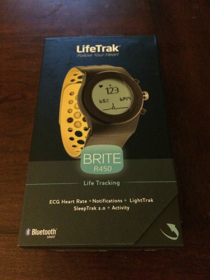 Looking for a high quality fitness tracker to help you lose weight? See what we think of the LifeTrak Brite R450 fitness tracker here!