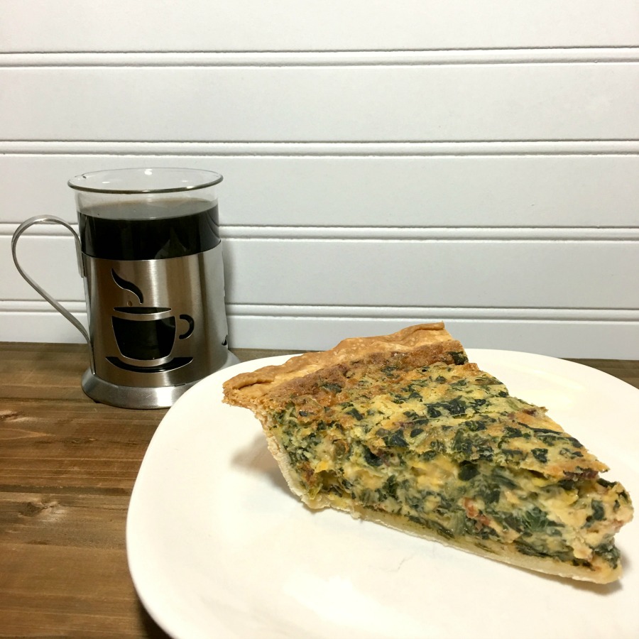 Looking for a delicious quiche recipe? Make sure to check out our delicious & super easy Spinach & Bacon Quiche Recipe here!