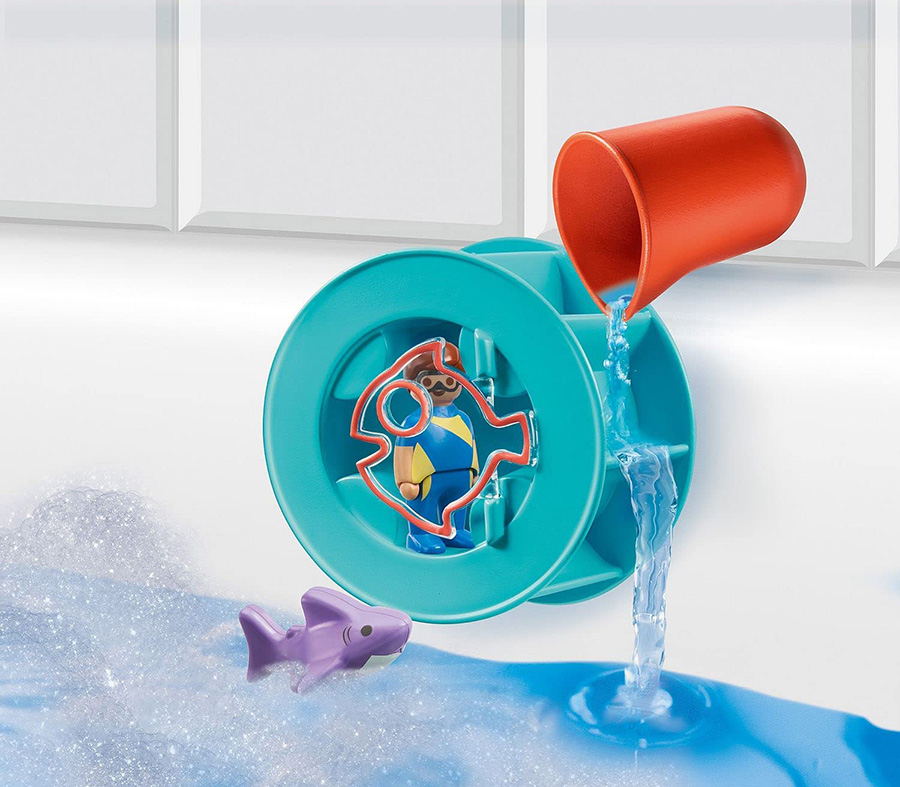 water wheel baby shark bath toy