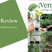 cover of Verdura living a garden life book