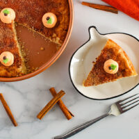 picture of a snickerdoodle cookie cake