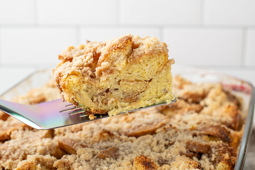 picture of freshly made french toast casserole made to taste like apple pie