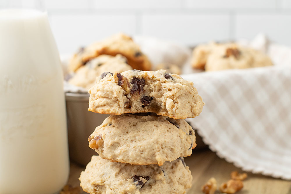 picture of fresh banana bread cookies