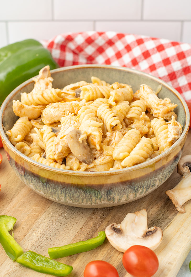 bow of Instant Pot Cajun Chicken Pasta