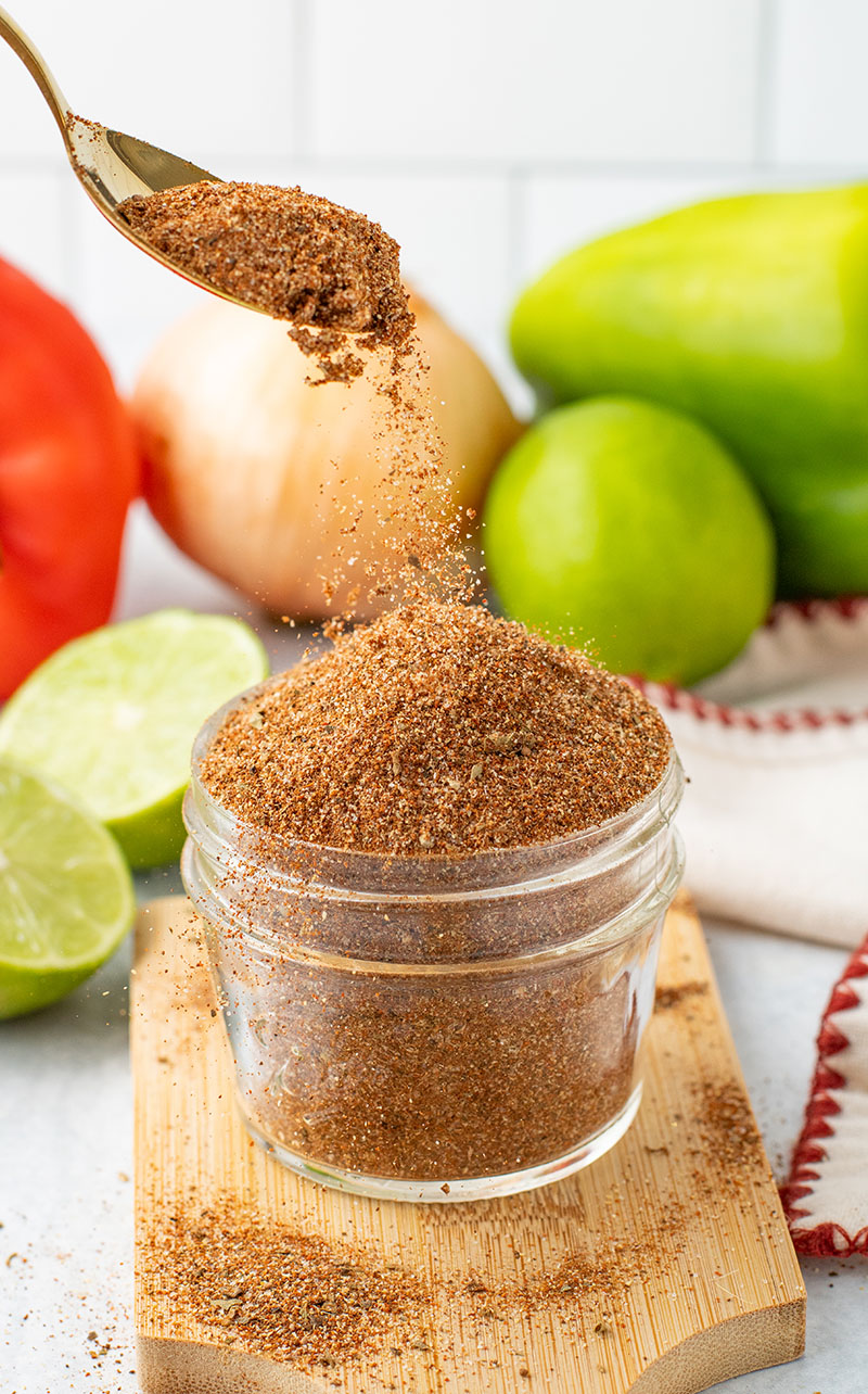 picture of a jar of our homemade chili seasoning recipe